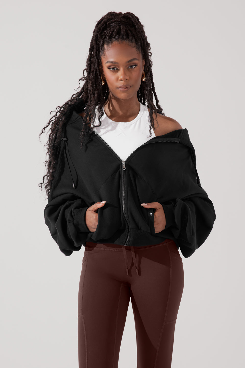 Black zip 2024 crop hoodie