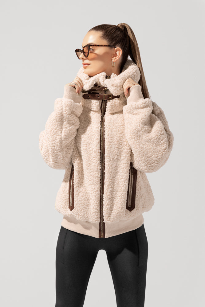 The Kinsley Bomber Jacket in Faux Sherpa - Taupe