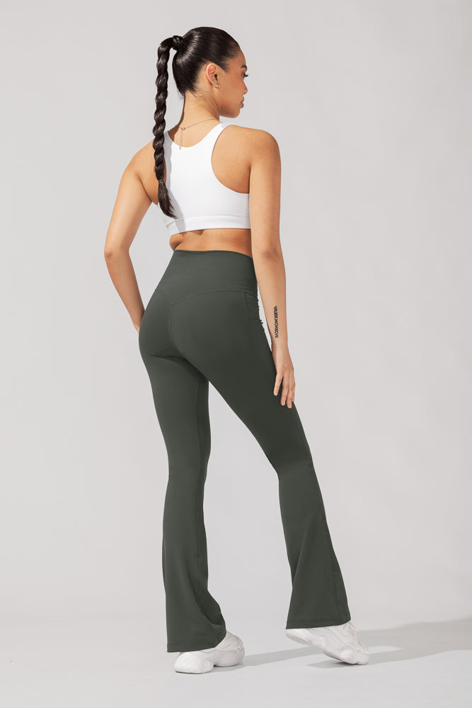 POPFLEX Crisscross Hourglass® Flared Legging With Pockets (Soft Touch) -  French Roast - 29 - French Roast